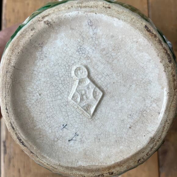 1880s English majolica art pottery pitcher - Picture 9 of 9